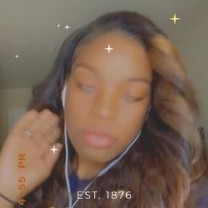 Meet your Posher, Deandra